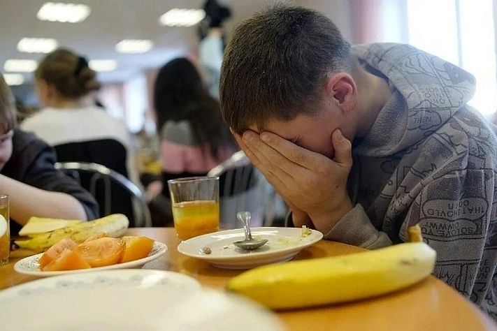 В красноярской школе случилось массовое отравление