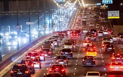 Массовое ДТП на МКАД: столкновение нескольких автомобилей