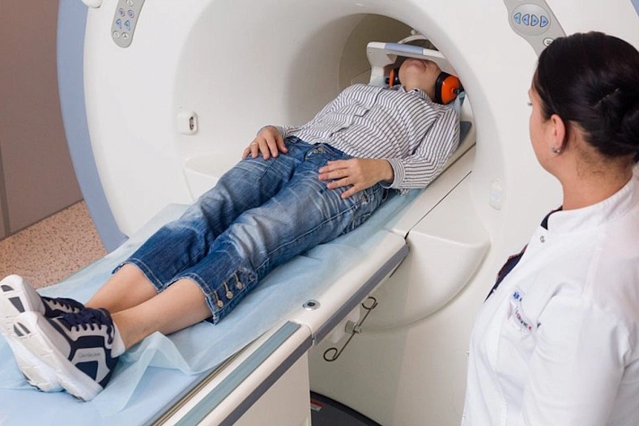 Люди остаются подростками до 32 лет