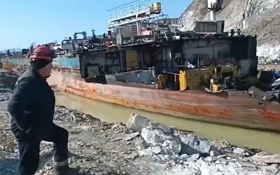 Завершающий этап утилизации танкера «Волгонефть-239»: специалисты приступают к демонтажу корпуса