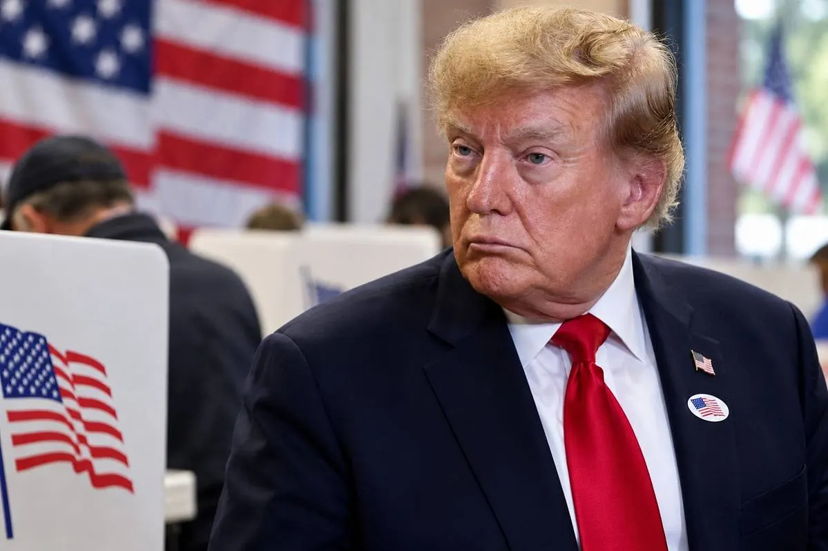 Трамп досрочно проголосовал на выборах в Конгресс