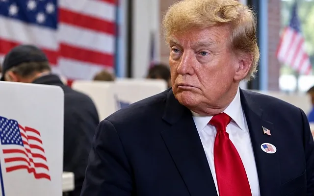 Трамп досрочно проголосовал на выборах в Конгресс