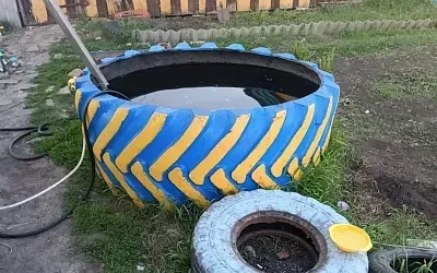 Под Омском ребёнок утонул... в колесе от трактора