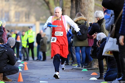 в лондоне прошёл традиционный «блинный забег»