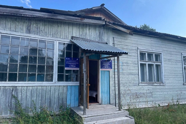 Жителям карельского поселка предложили добираться к врачу на автобусе, который ходит раз в неделю