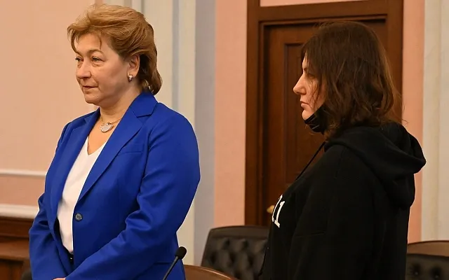 Верховный суд отправил на пересмотр дело о квартире Ларисы Долиной