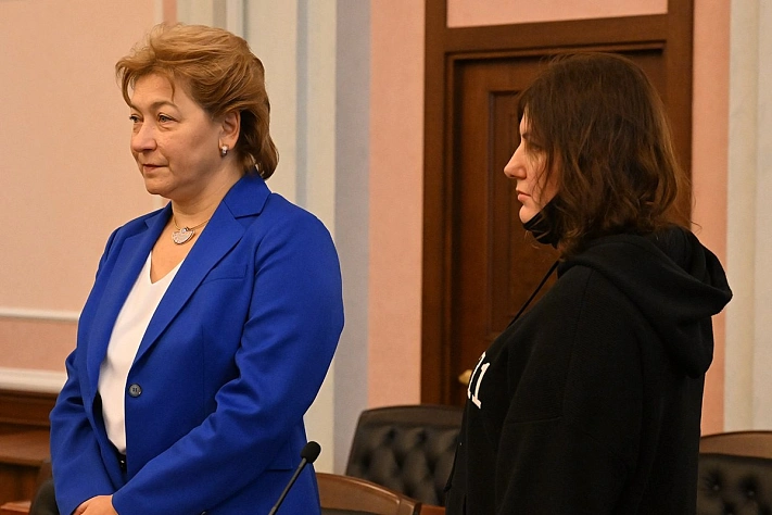 Верховный суд отправил на пересмотр дело о квартире Ларисы Долиной