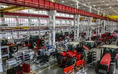 В России резко сократились продажи сельхозтехники