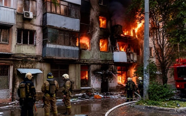 Пожар в Самаре поднялся с первого этажа
