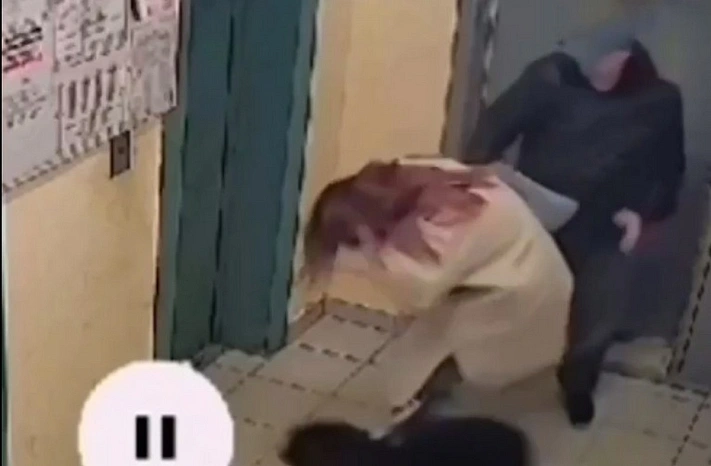В Ивантеевке ищут мужчину, который нападает на девушек
