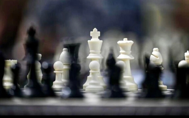 FIDE вернула россиянам флаг и гимн в шахматах