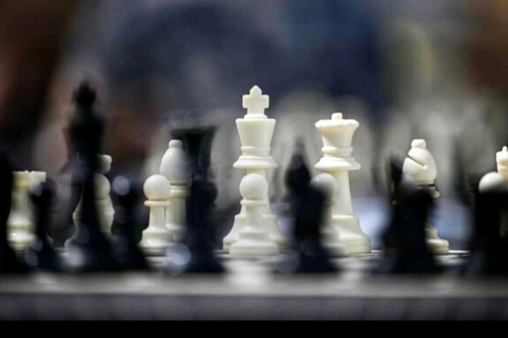 FIDE вернула россиянам флаг и гимн в шахматах