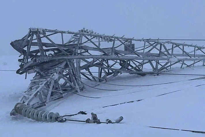 Восстановление света в Мурманске и Североморске займёт не менее суток