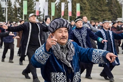 в казахстане рекорд по қара жорға превратили в большой жест наурыза