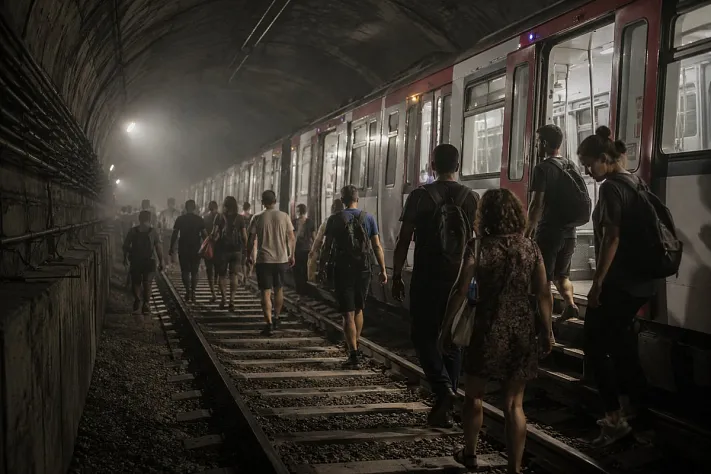 При пожаре в метро Барселоны пострадали 137 человек
